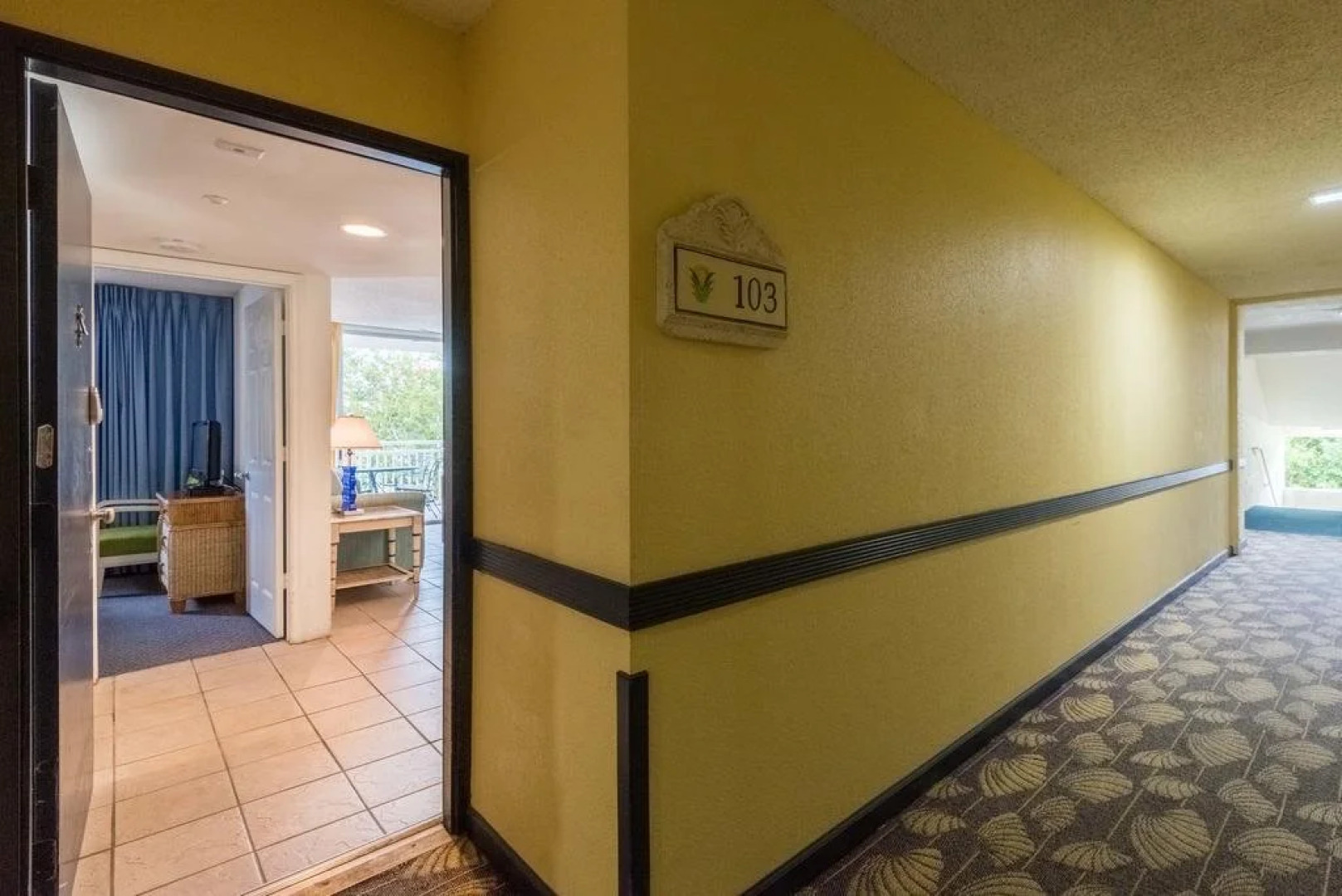 Sunrise Suites Resort