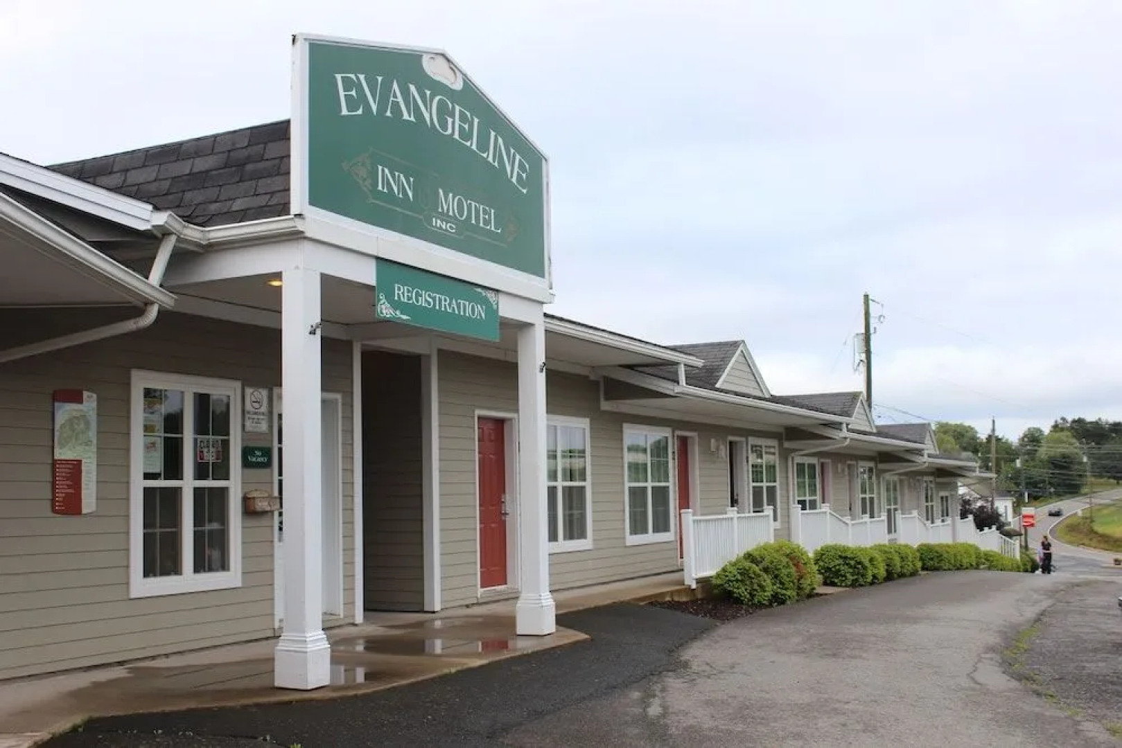 Evangeline Motel