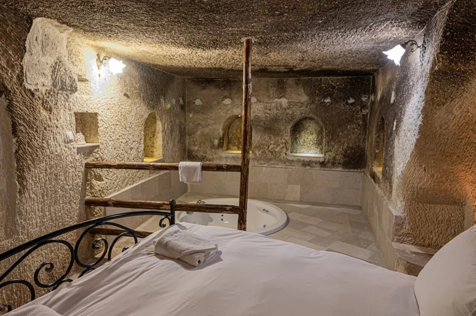 Konak Bezirhane Hotel