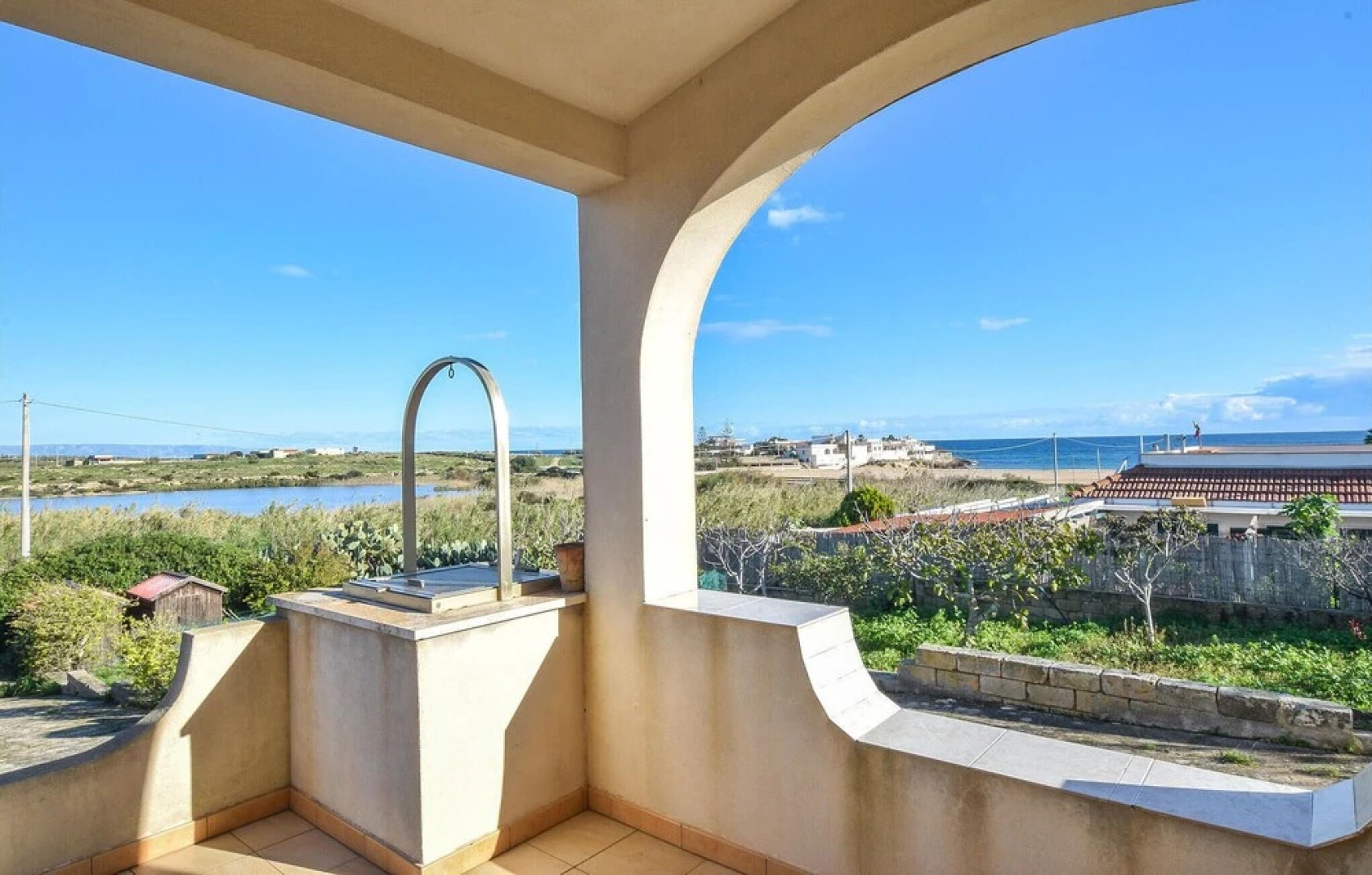 Beautiful Home in Marzamemi With 3 Bedrooms and Wifi