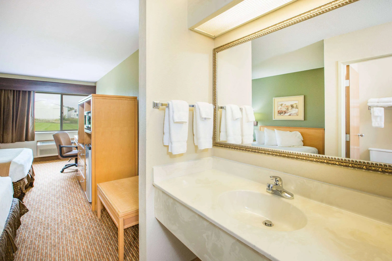 Ramada by Wyndham Spirit Lake/Okoboji