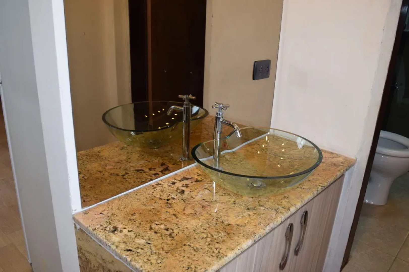 Acosta Ñu Apart Hotel