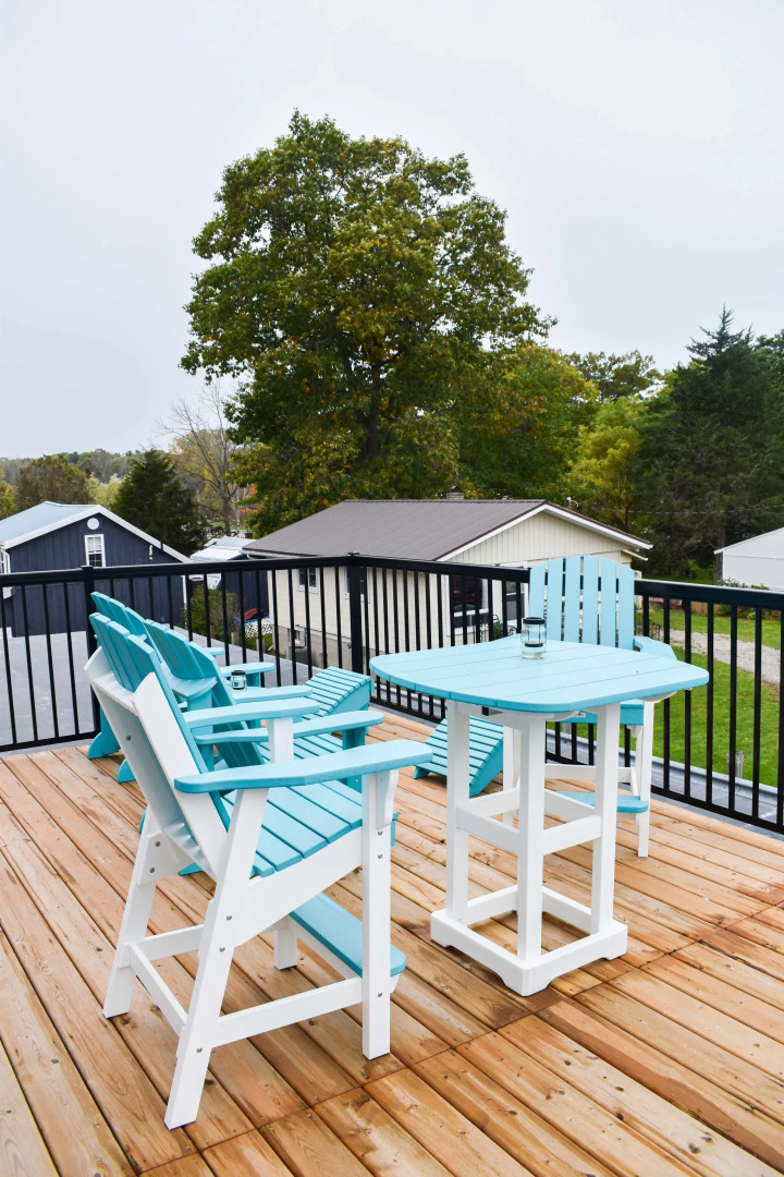 Colonial Hotel & Suites