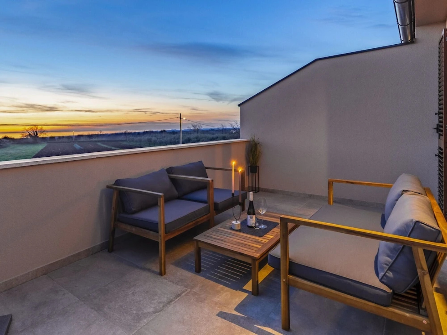 Family Villa With Pool, Wellness