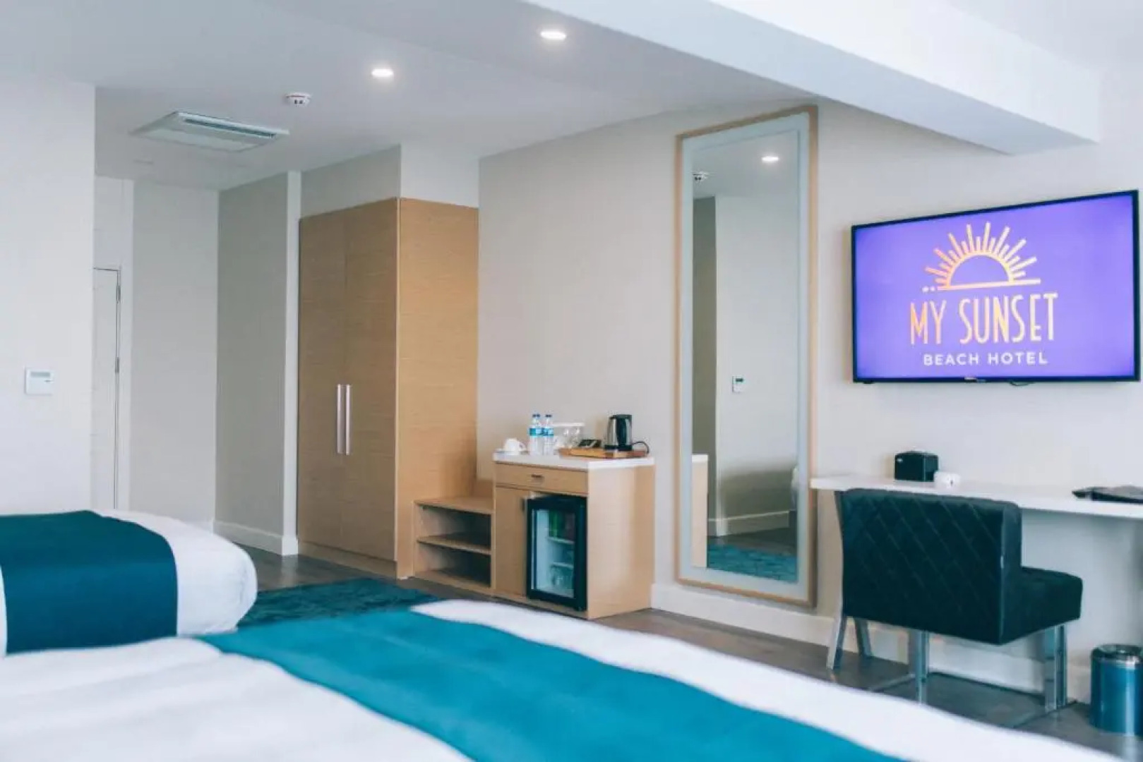 MY Sunset Beach Hotel