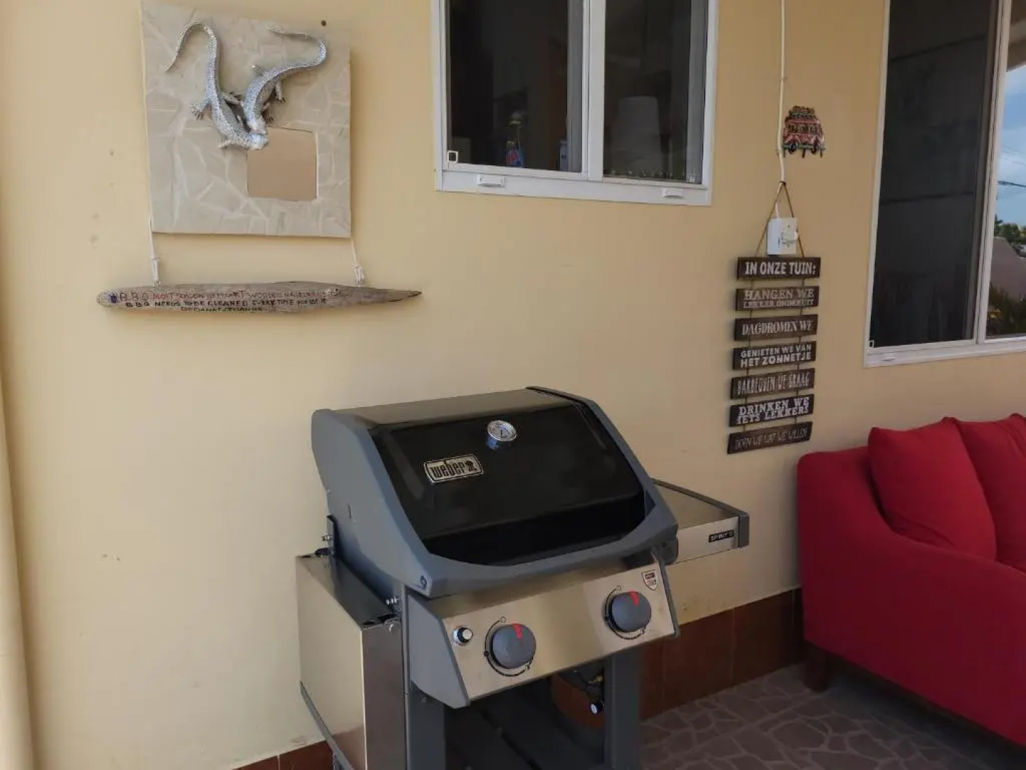 Cozy Home Under the Sun, With Swimmingpool