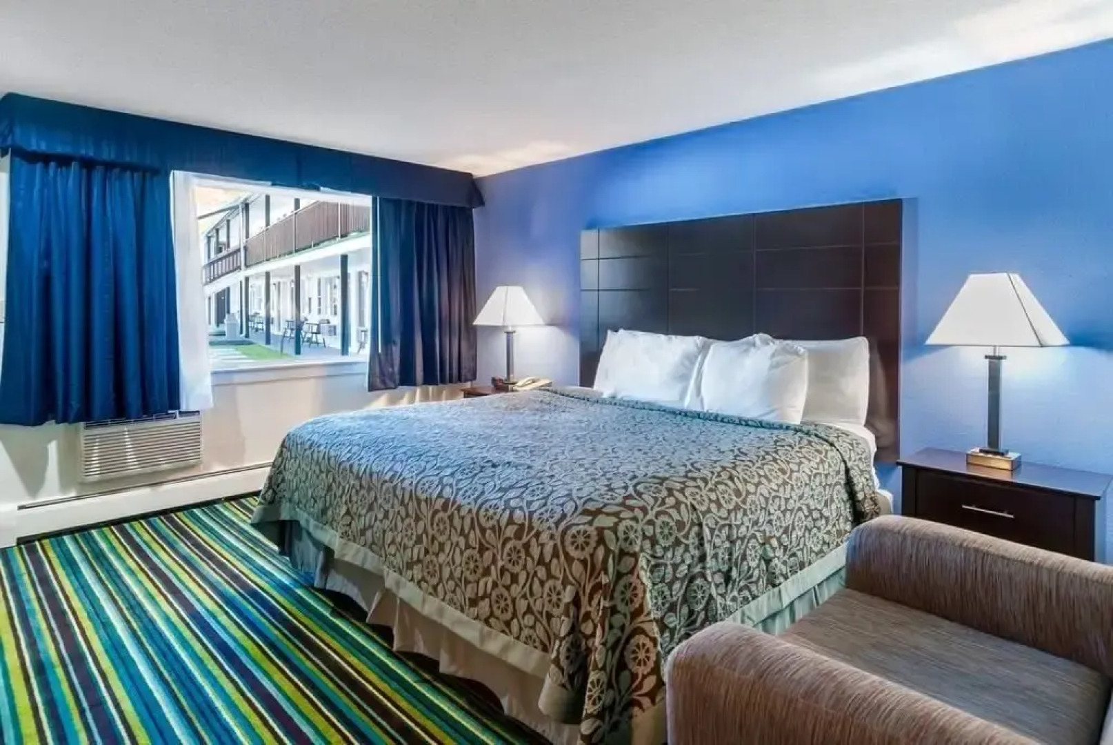 Days Inn By Wyndham Lincoln