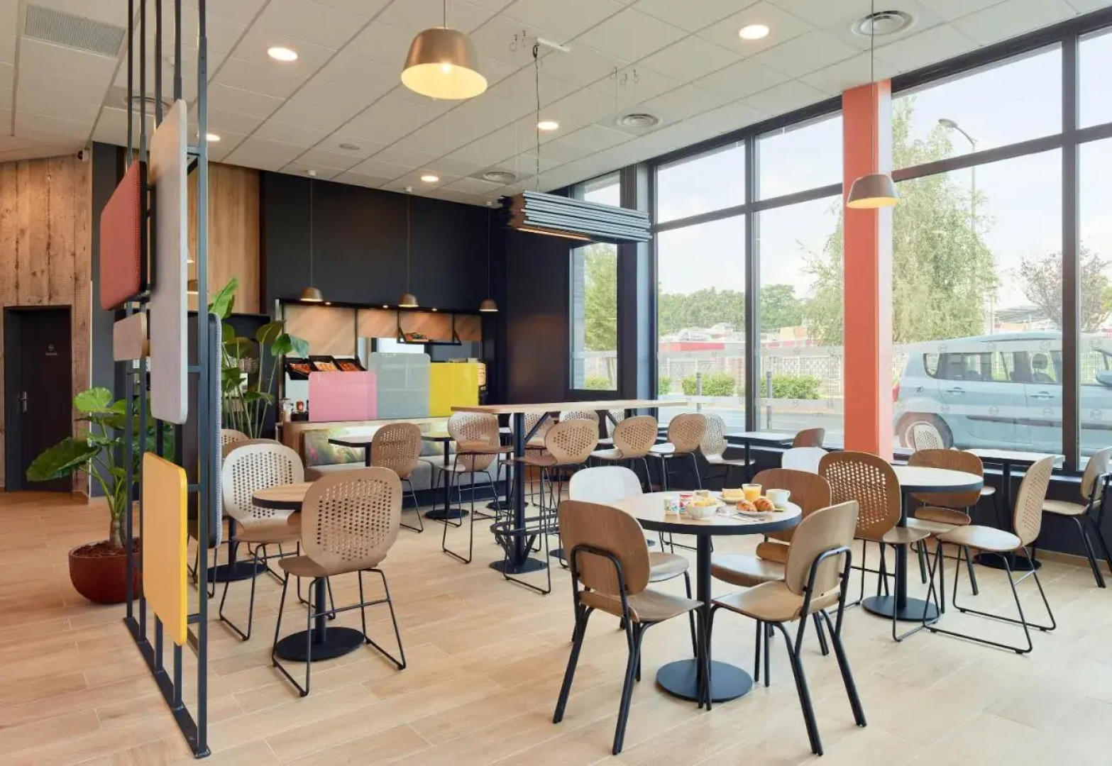 B&B HOTEL Paris Clichy-sous-bois 3 étoiles