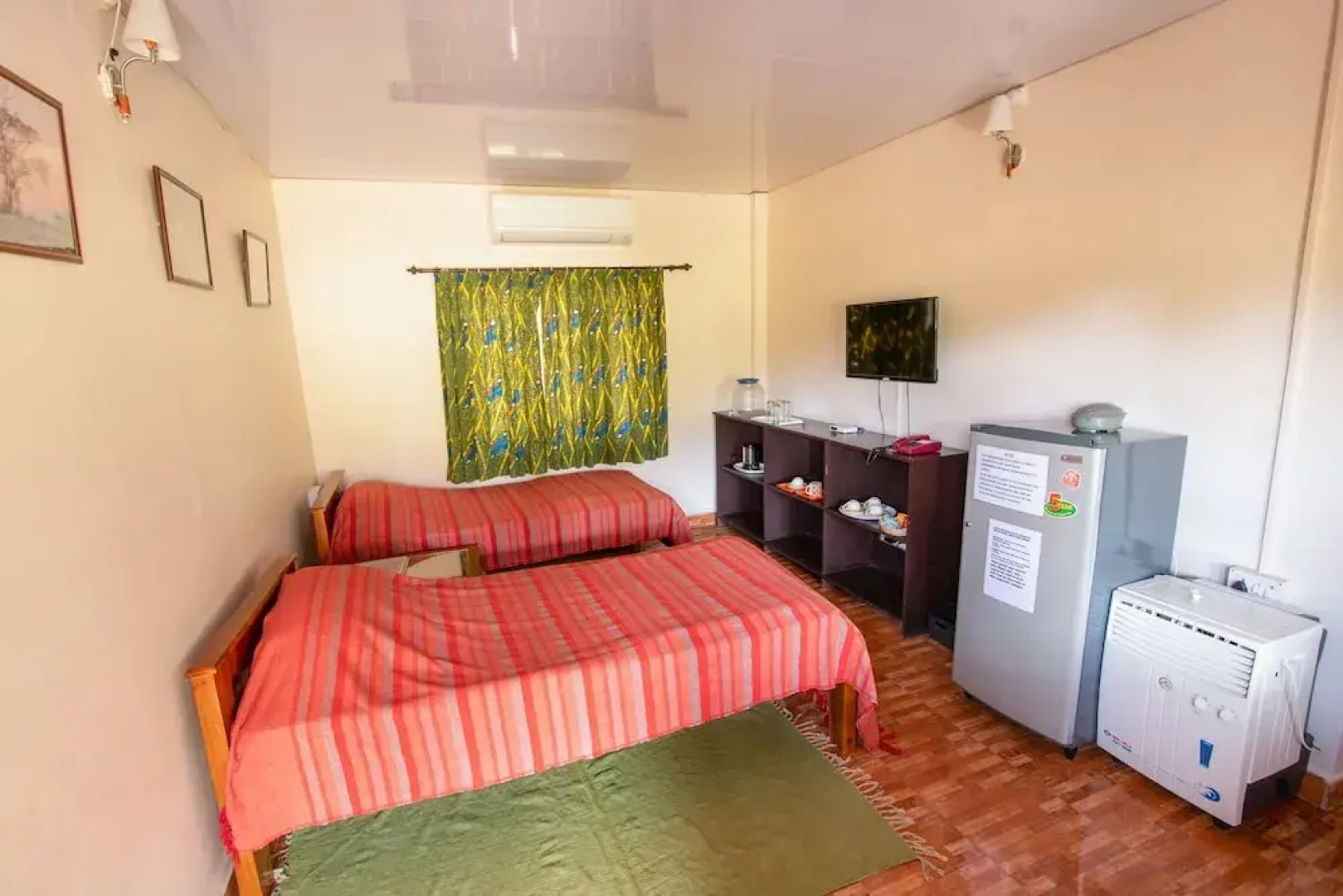 Bamboo Banks Farm & Guest House