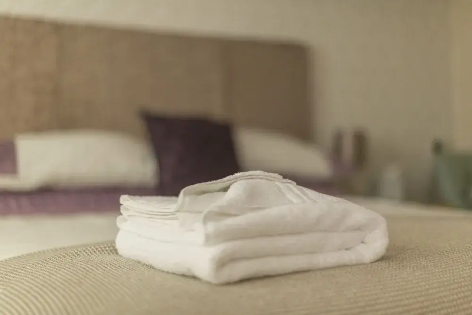 The Pines at Eastleigh - 3 Cottages