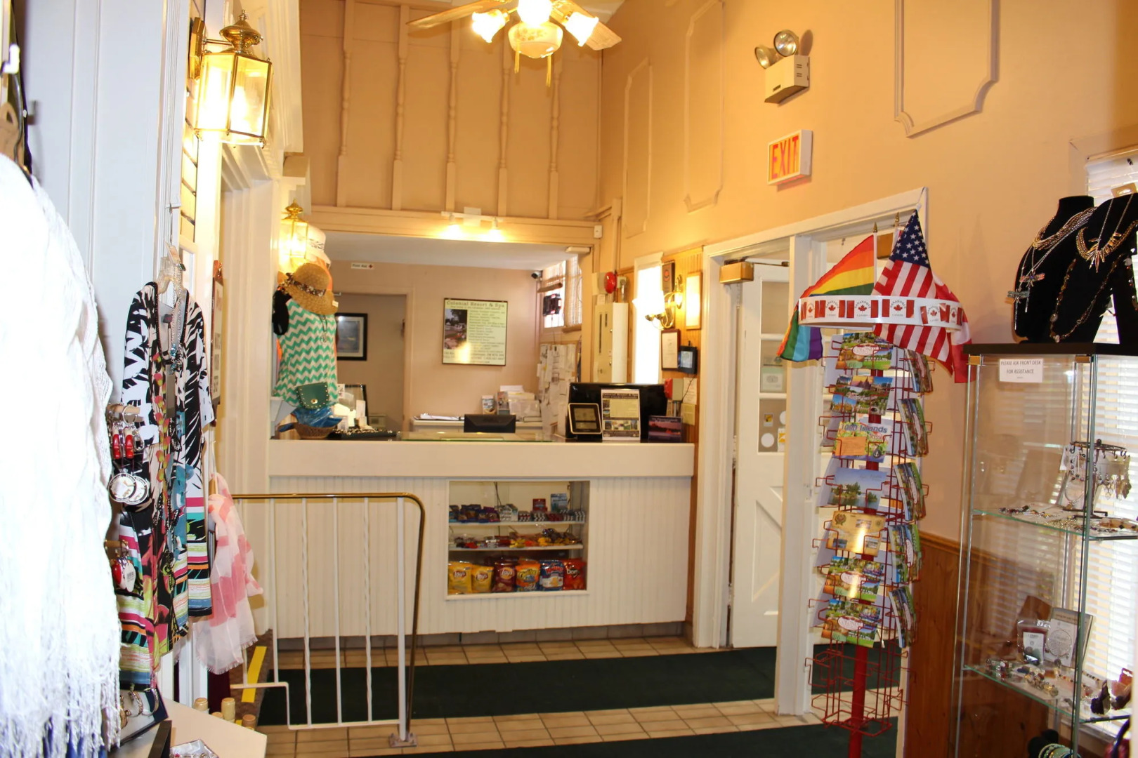 Colonial Resort-1000 Islands