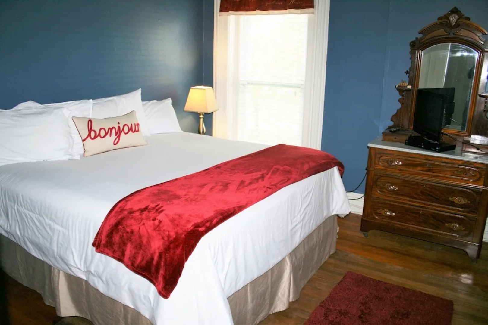 The Checkered Moose Inn