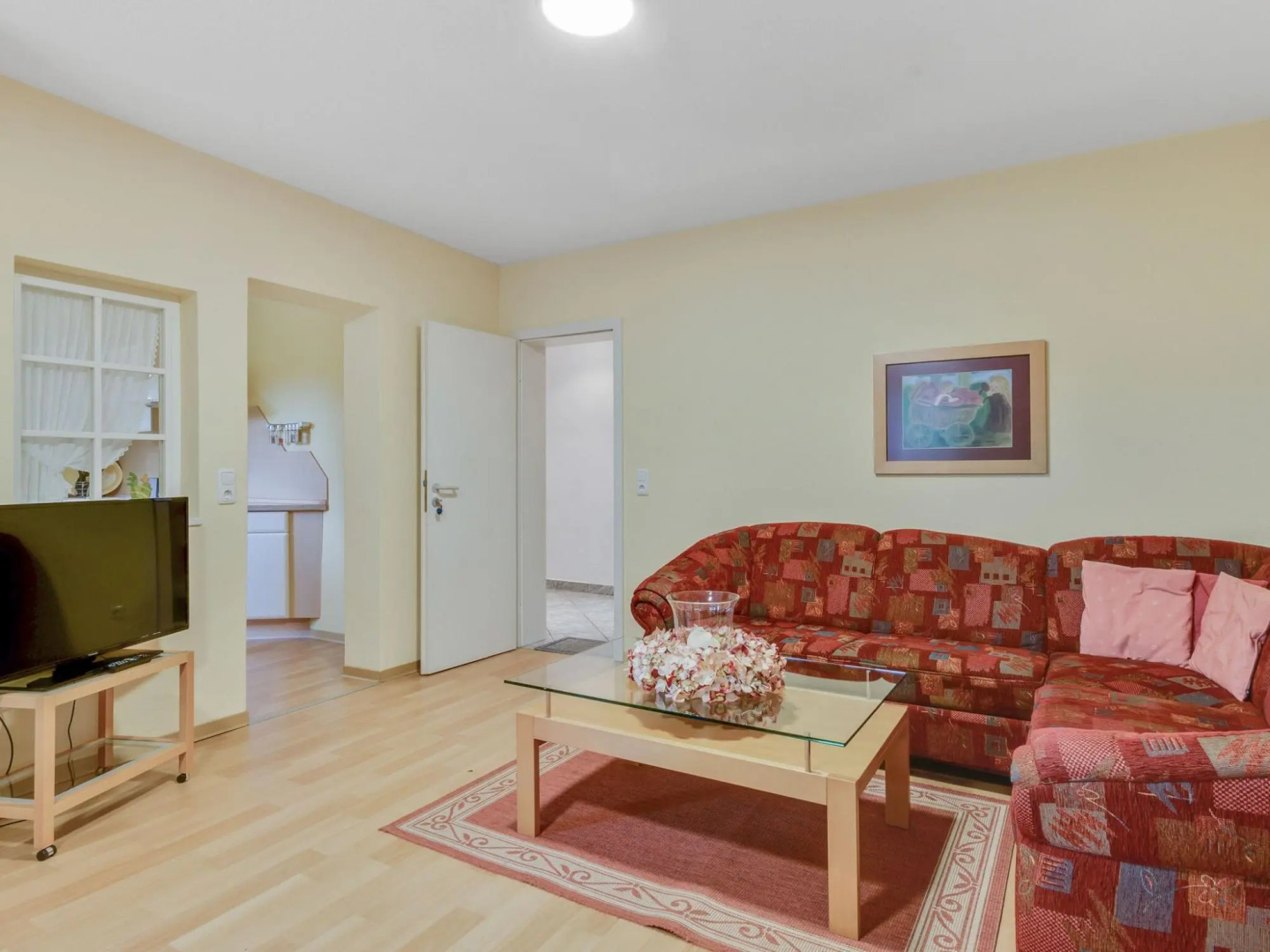 Spacious Apartment With Private Terrace