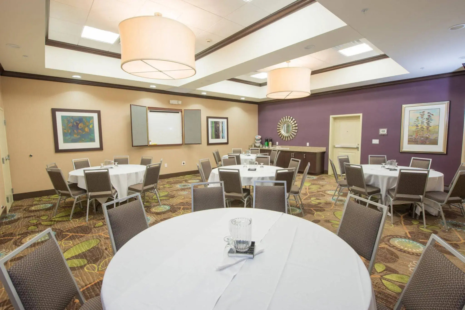 Holiday Inn Bismarck by IHG