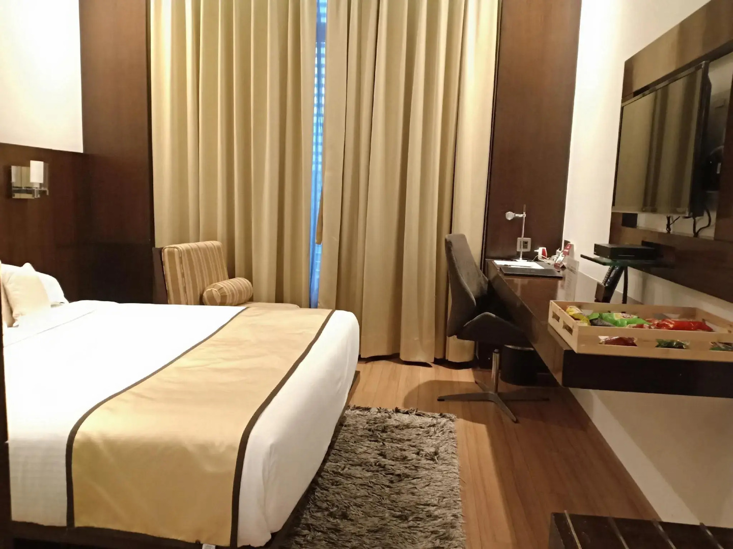 Monotel Luxury Business Hotel