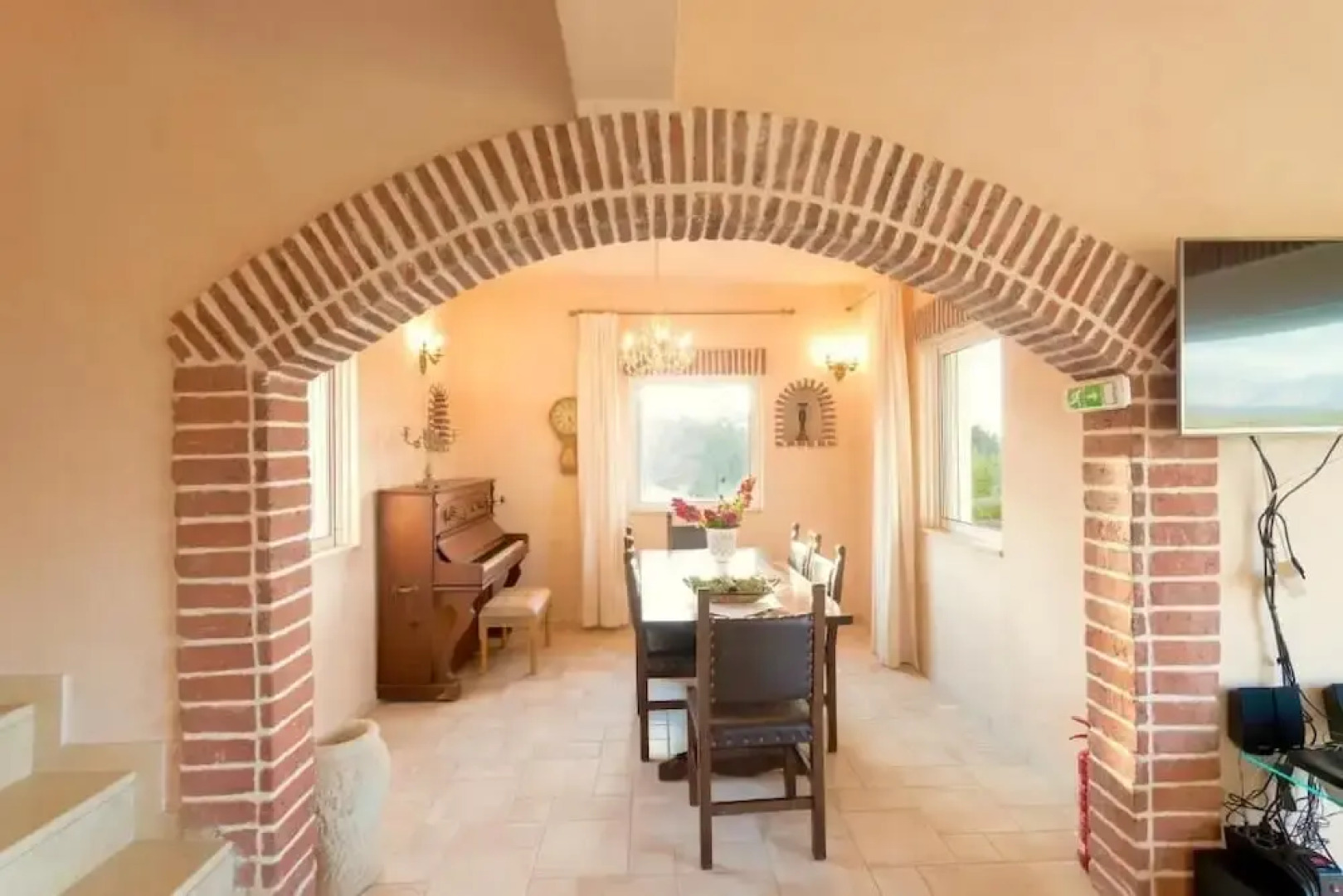 Myrsini Villa by LeaderStay