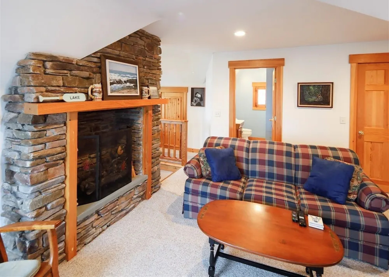 Cozy Cove Cottage Limit 6 3 Bedroom Cottage by RedAwning