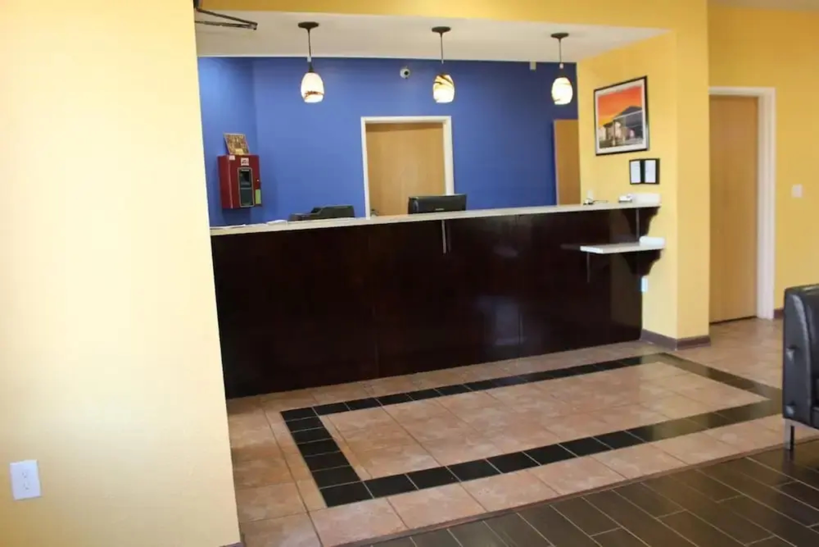 Homegate Inn and Suites