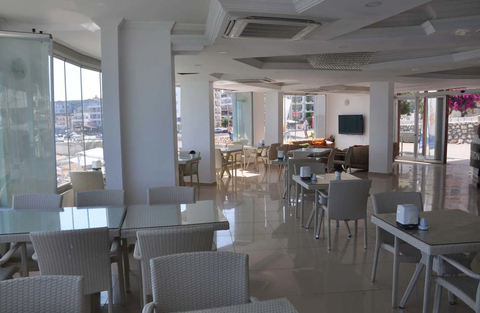 Tepe Beach Hotel