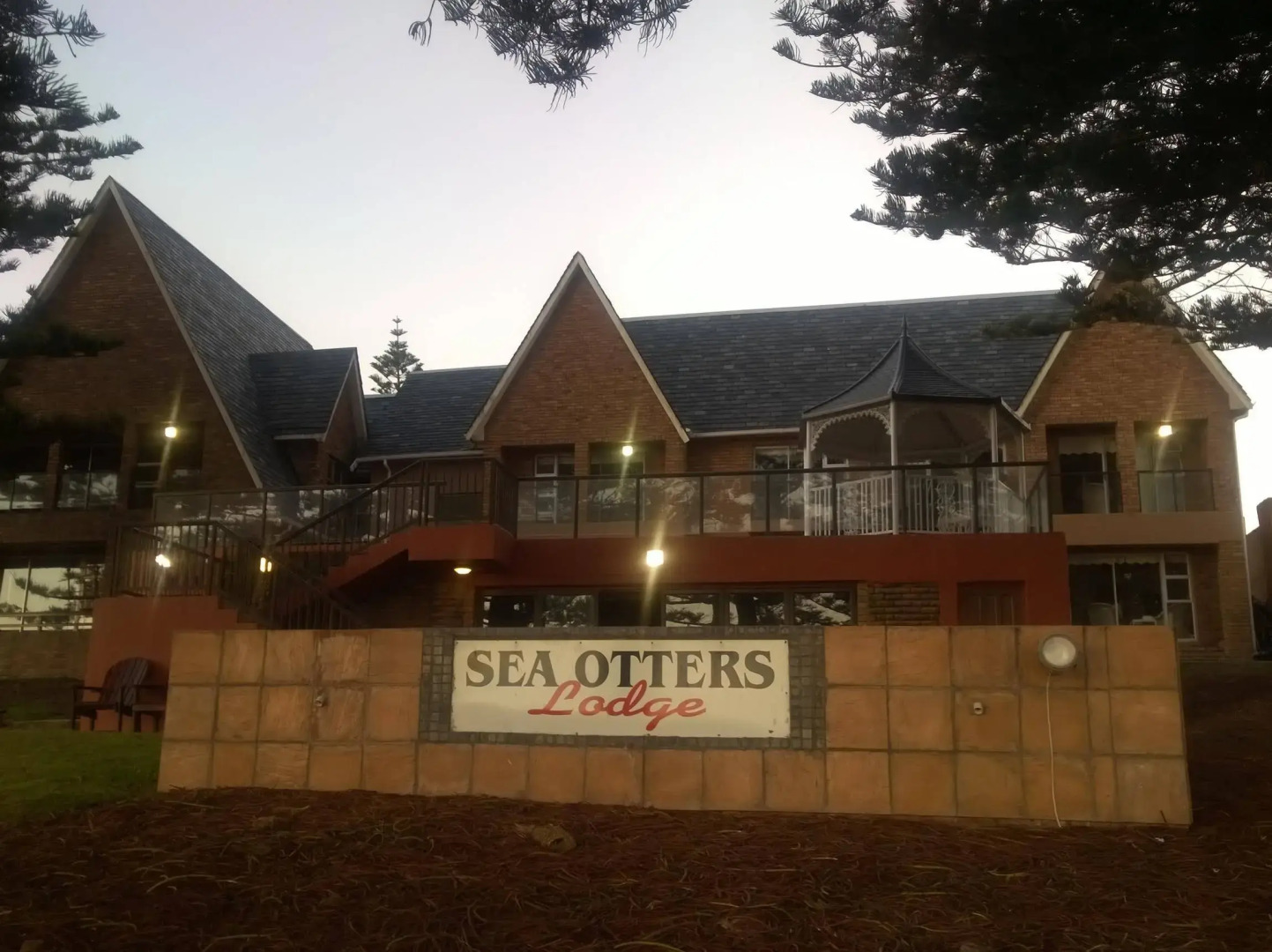 Sea Otters Lodge
