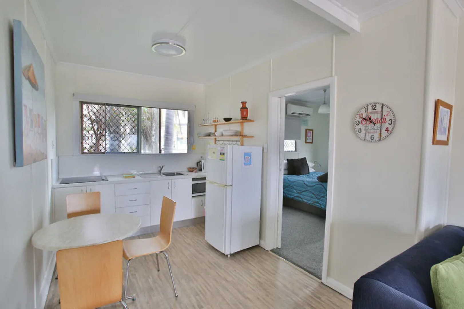 Pale Pacific Holiday Units