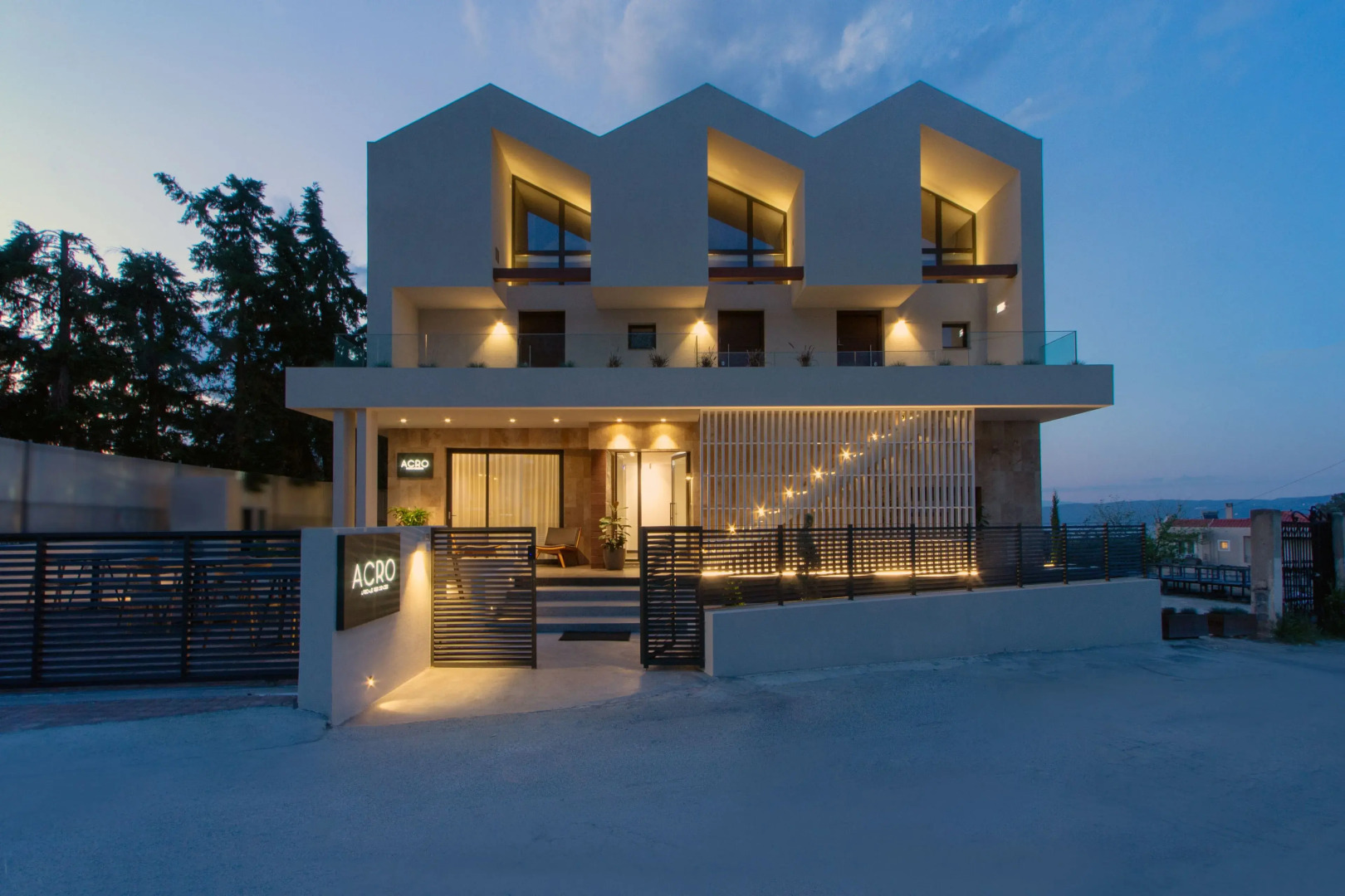 ACRO Upscale Residences