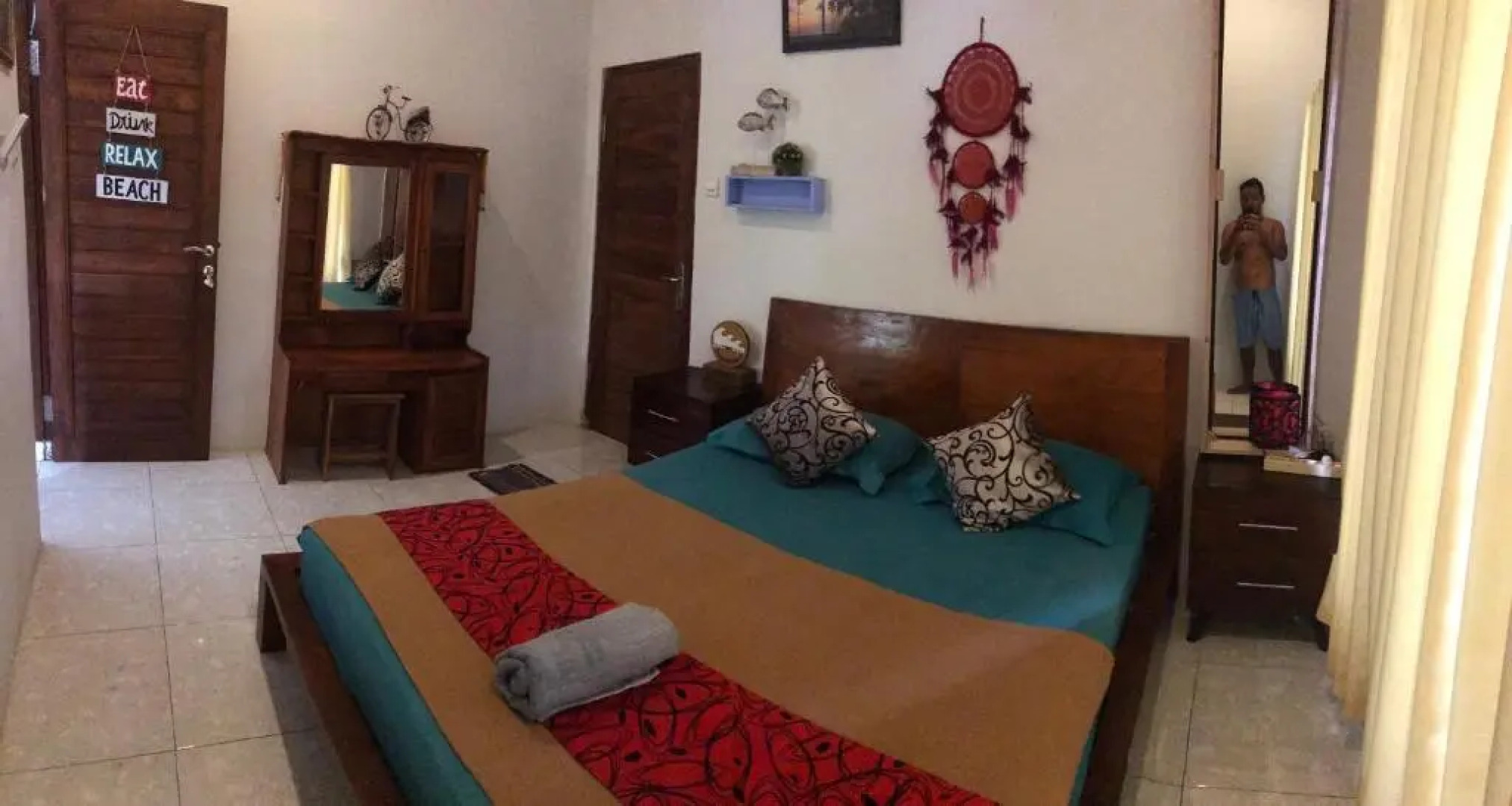 Medewi Secret SurfCamp