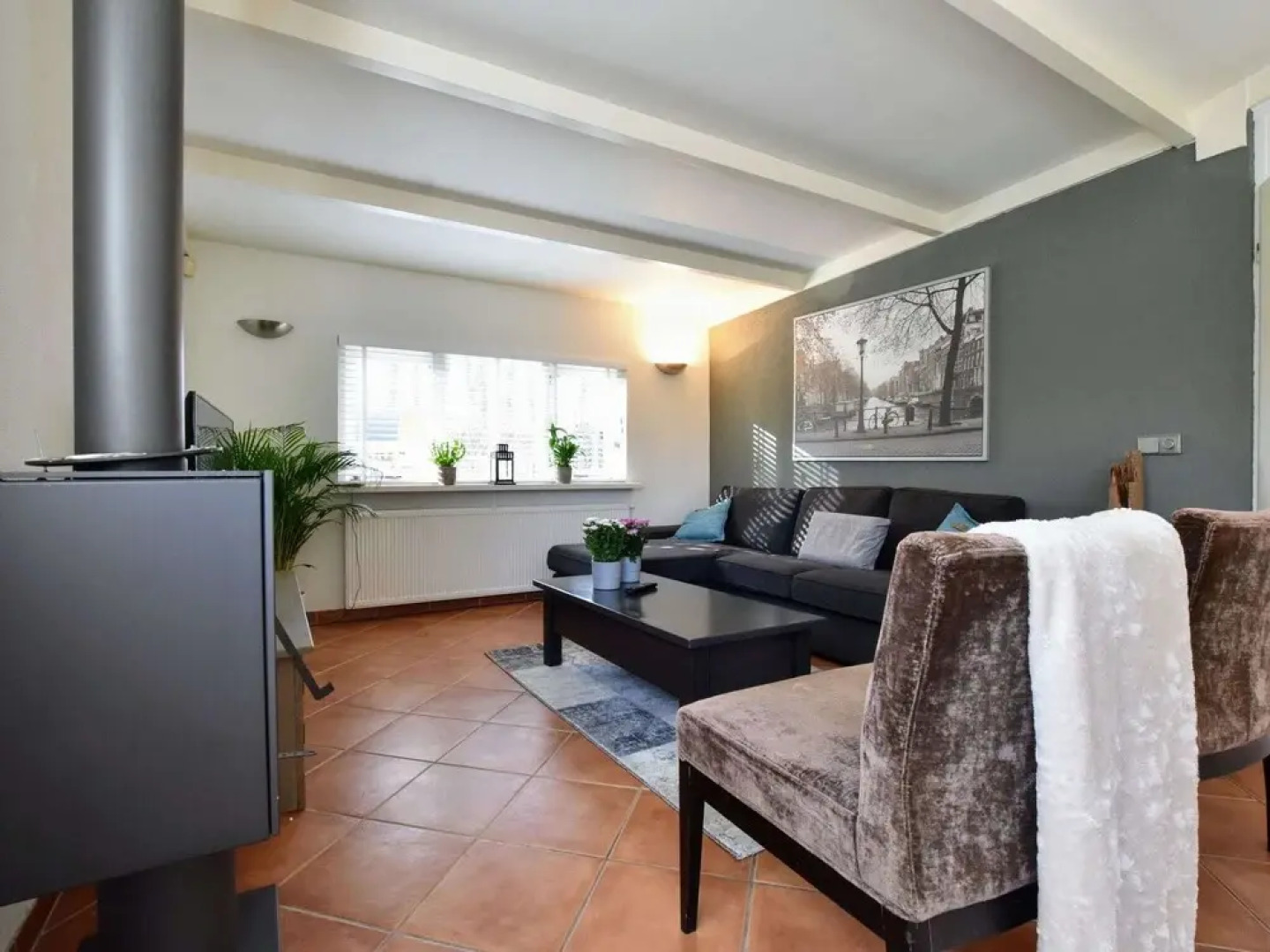 Dog-friendly Stay w/ Spa