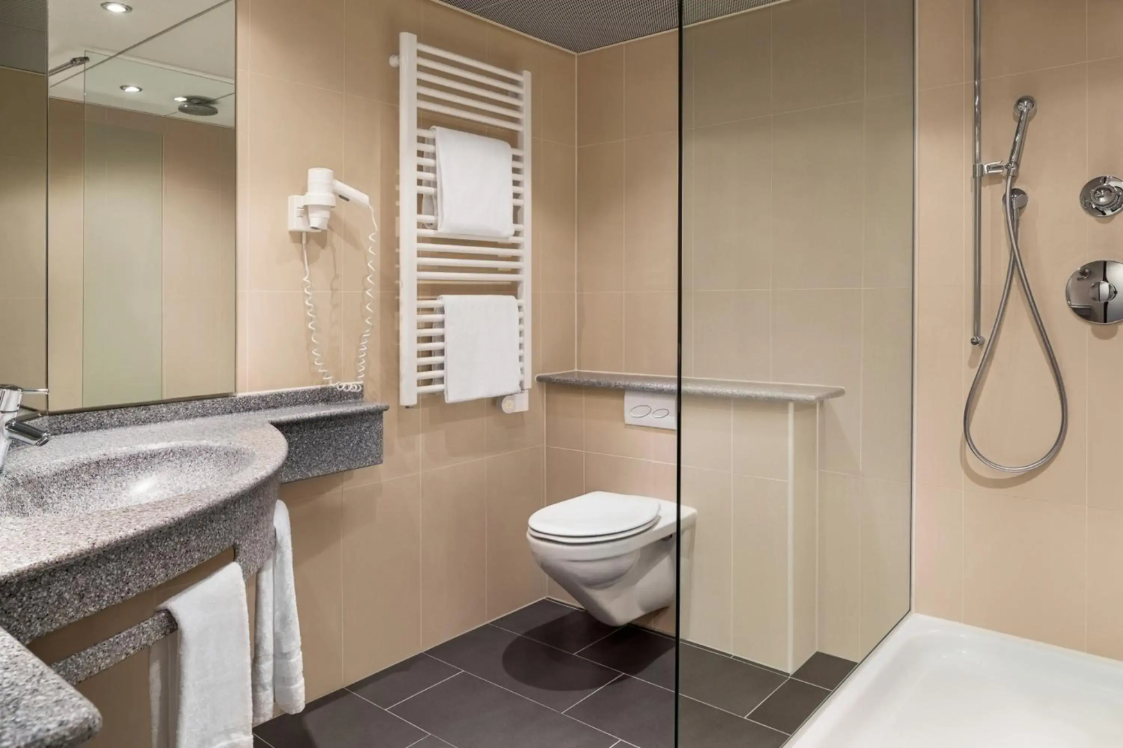 Ramada by Wyndham Baden Hotel du Parc