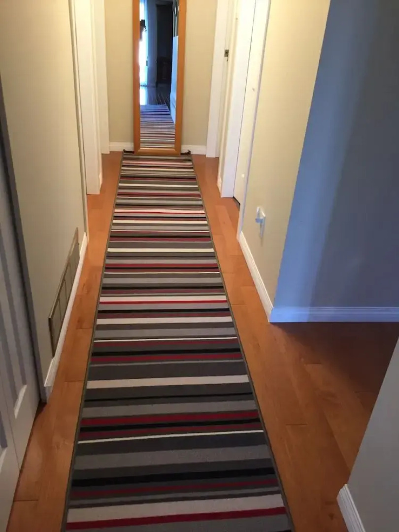 Orchid House near Vancouver YVR Airport