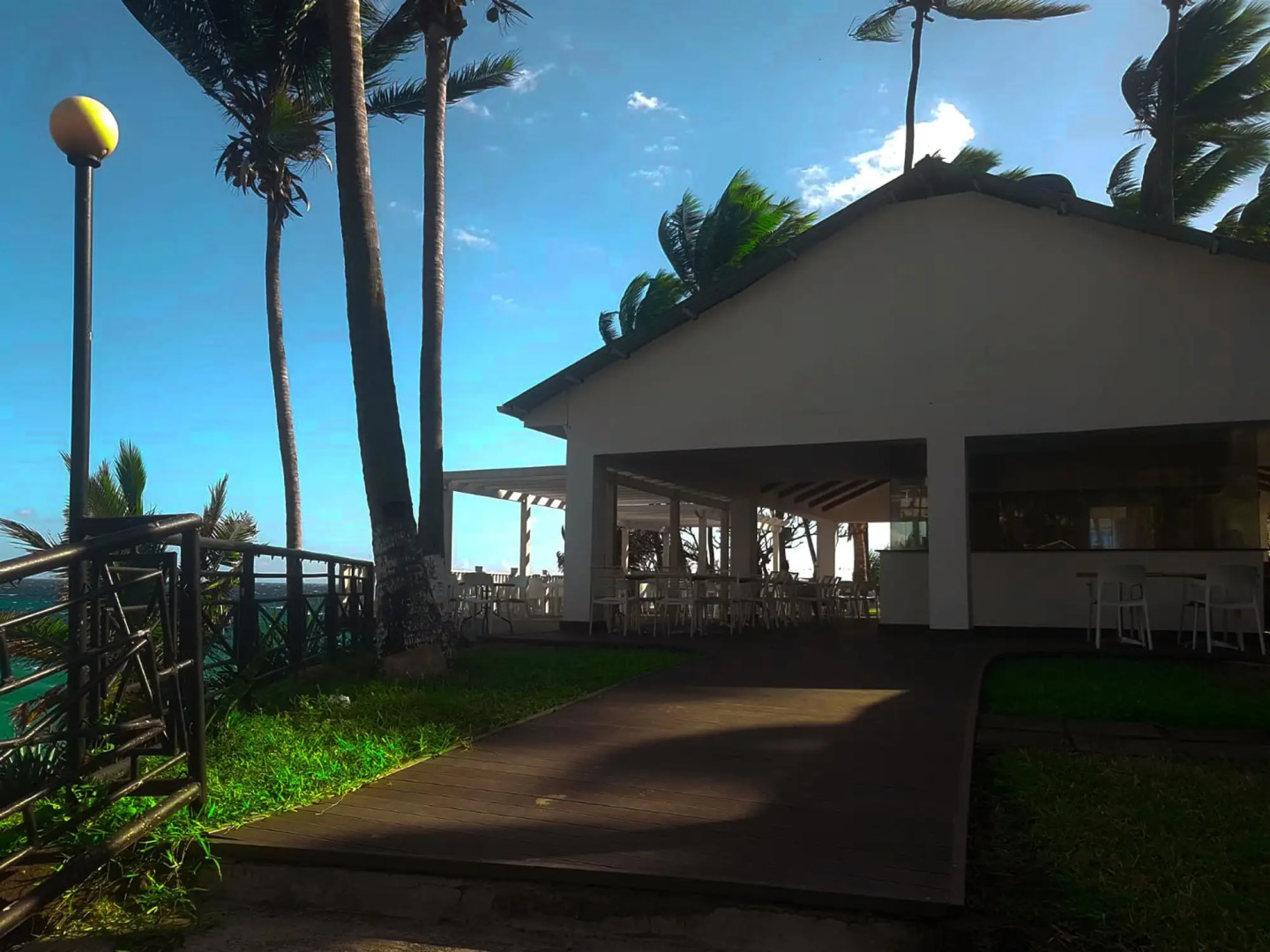 Itsandra Beach Hotel & Resort