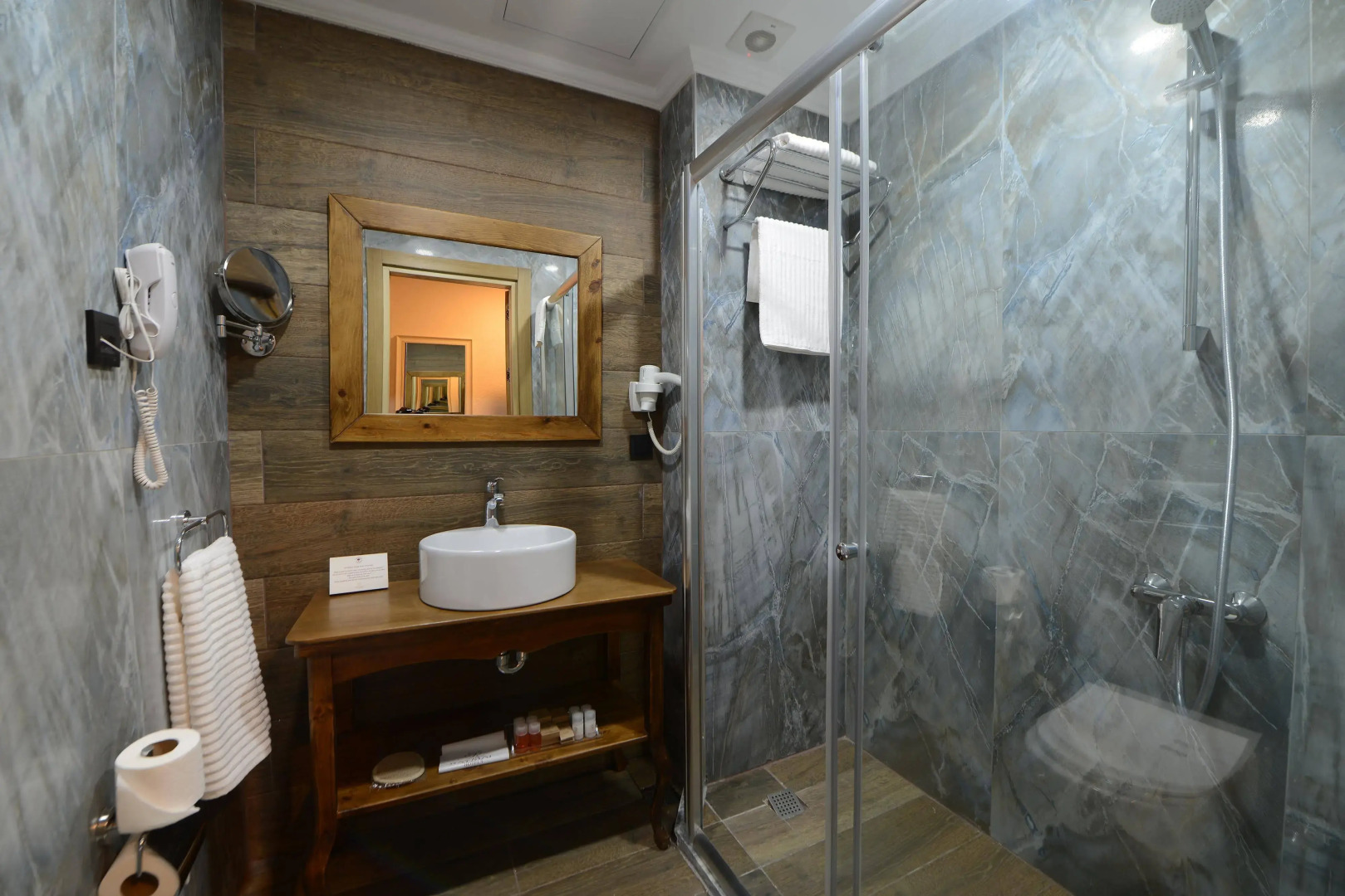 Raymar Mardin Hotels