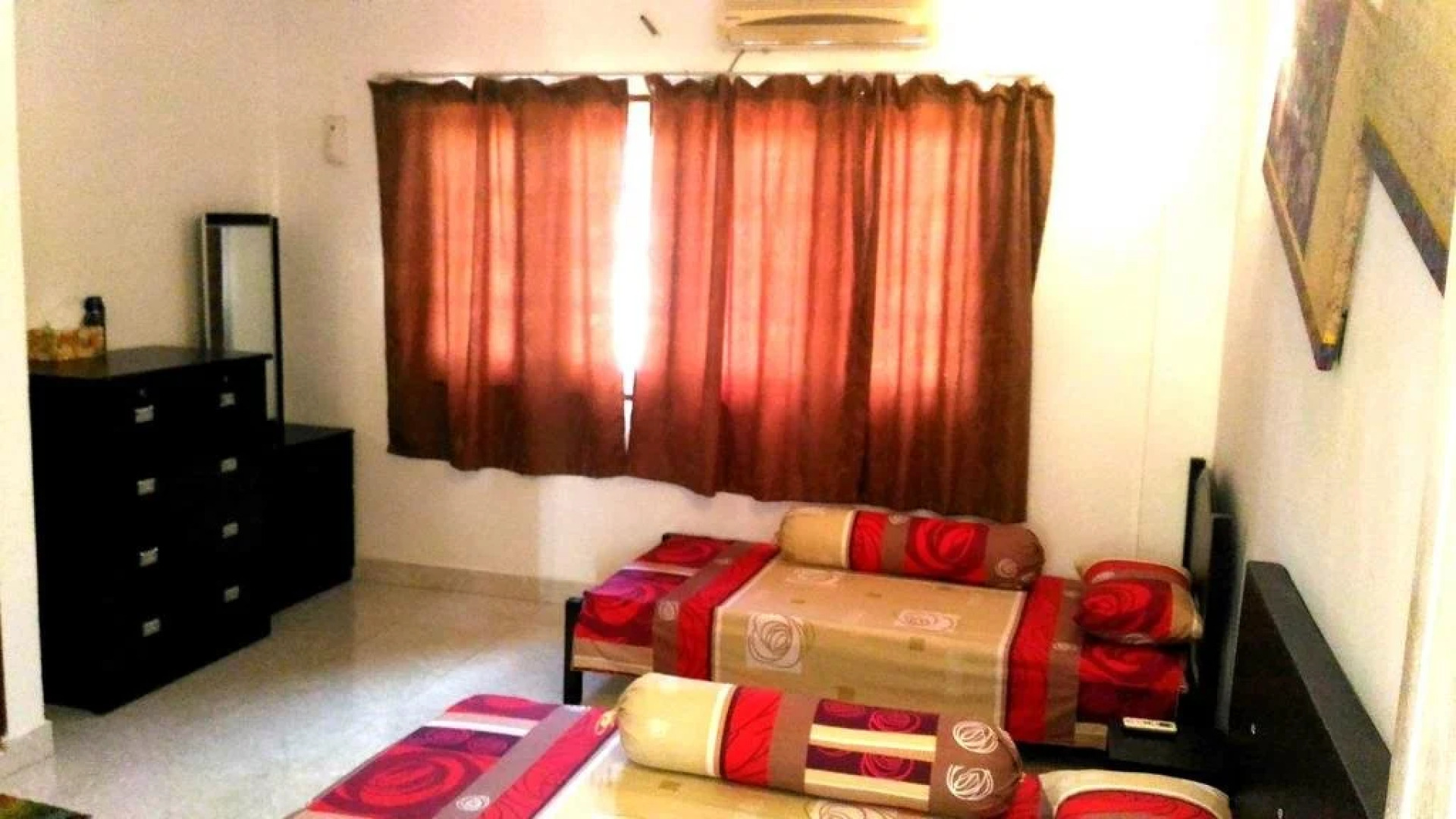 Sri Beverly Hills Near KLIA & KLIA2 & F1