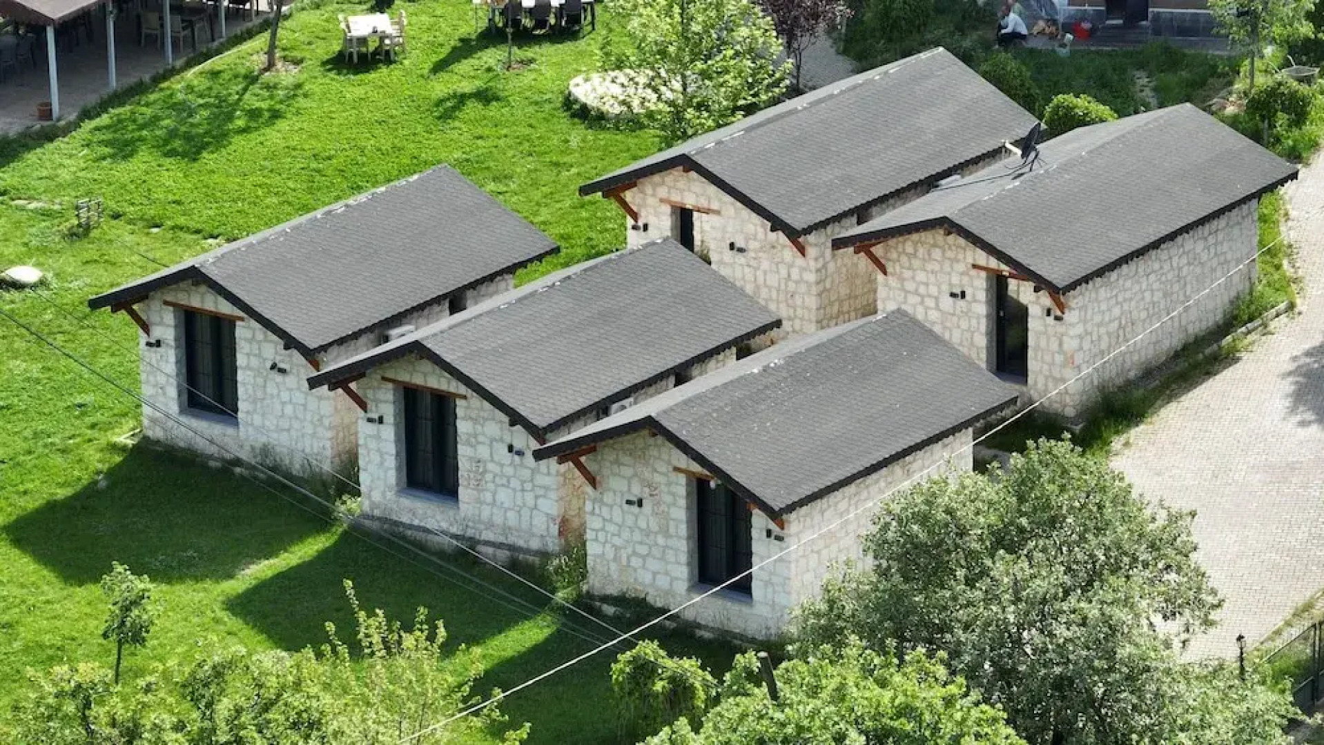 Ayrık Vadi Otel & Restoran