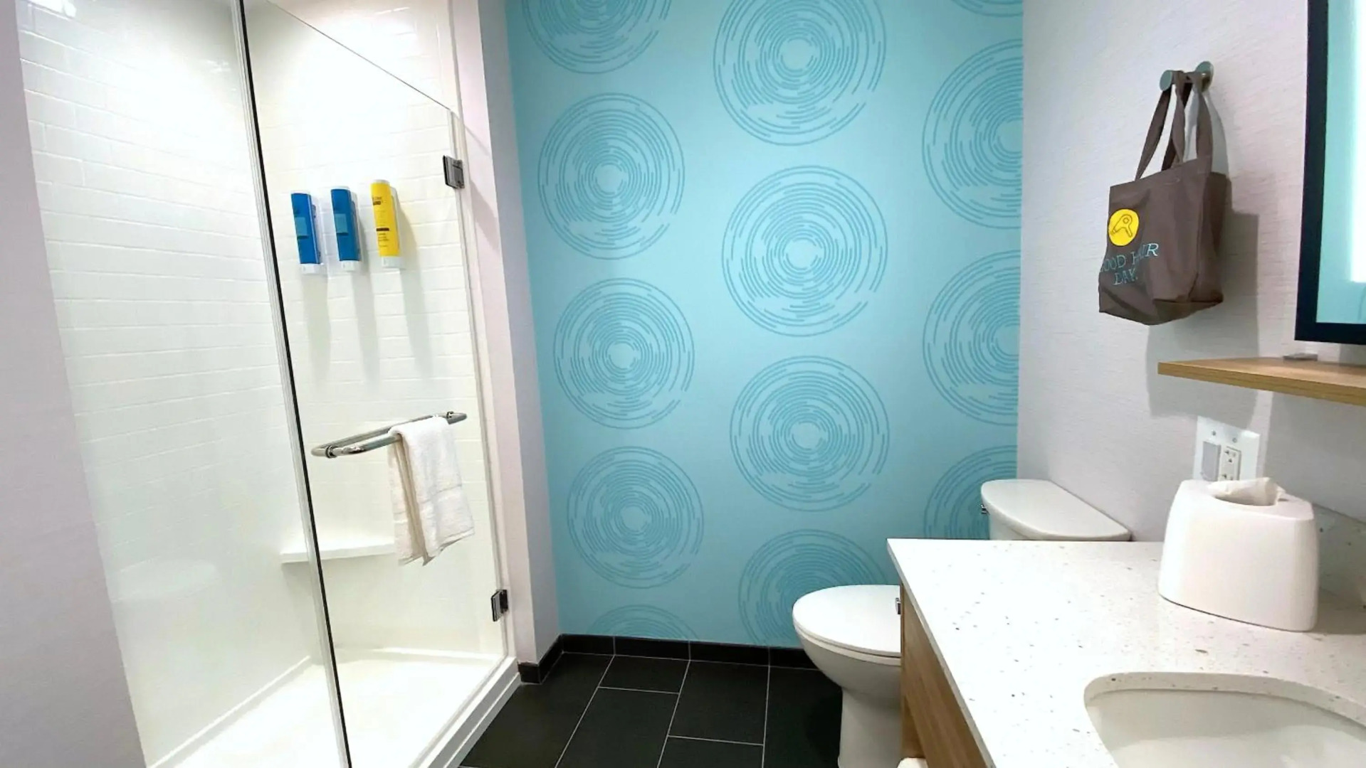 Tru By Hilton Baltimore Harbor East, MD