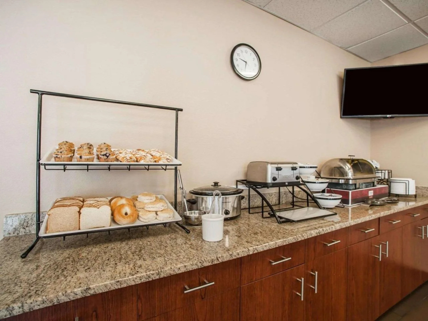 Quality Inn & Suites near St. Louis and I-255