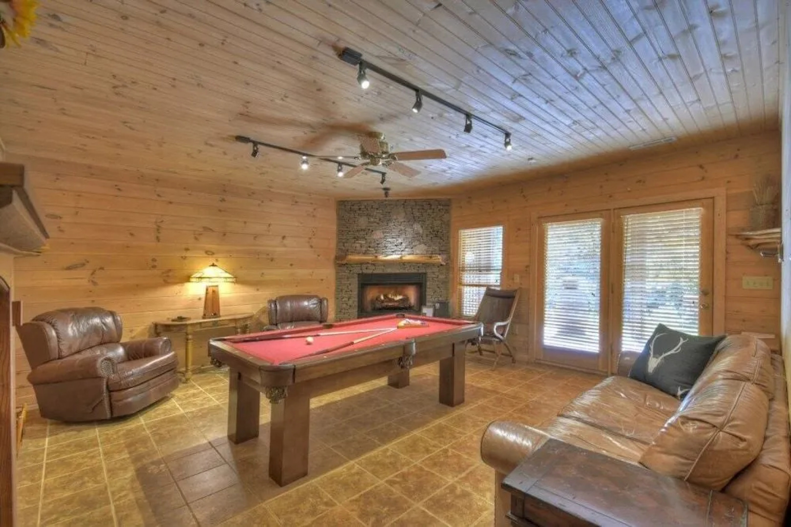 Fade Away On Fightingtown