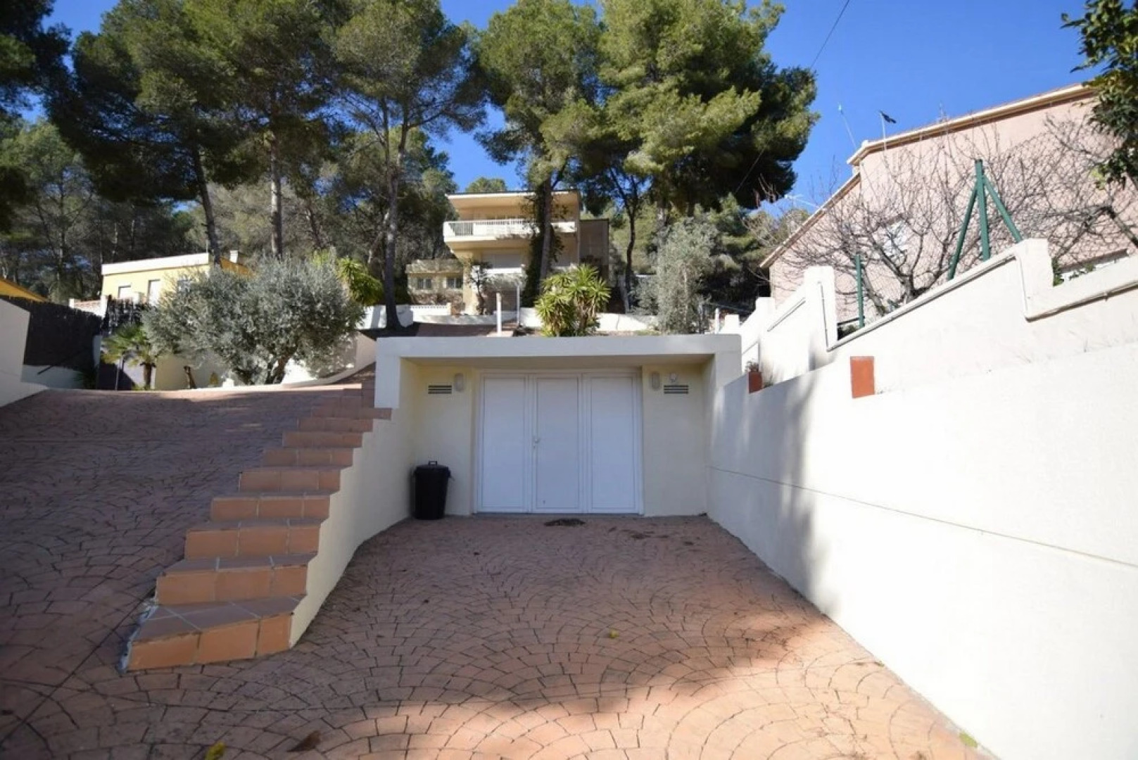 Suitur Casa con piscina y vistas al mar