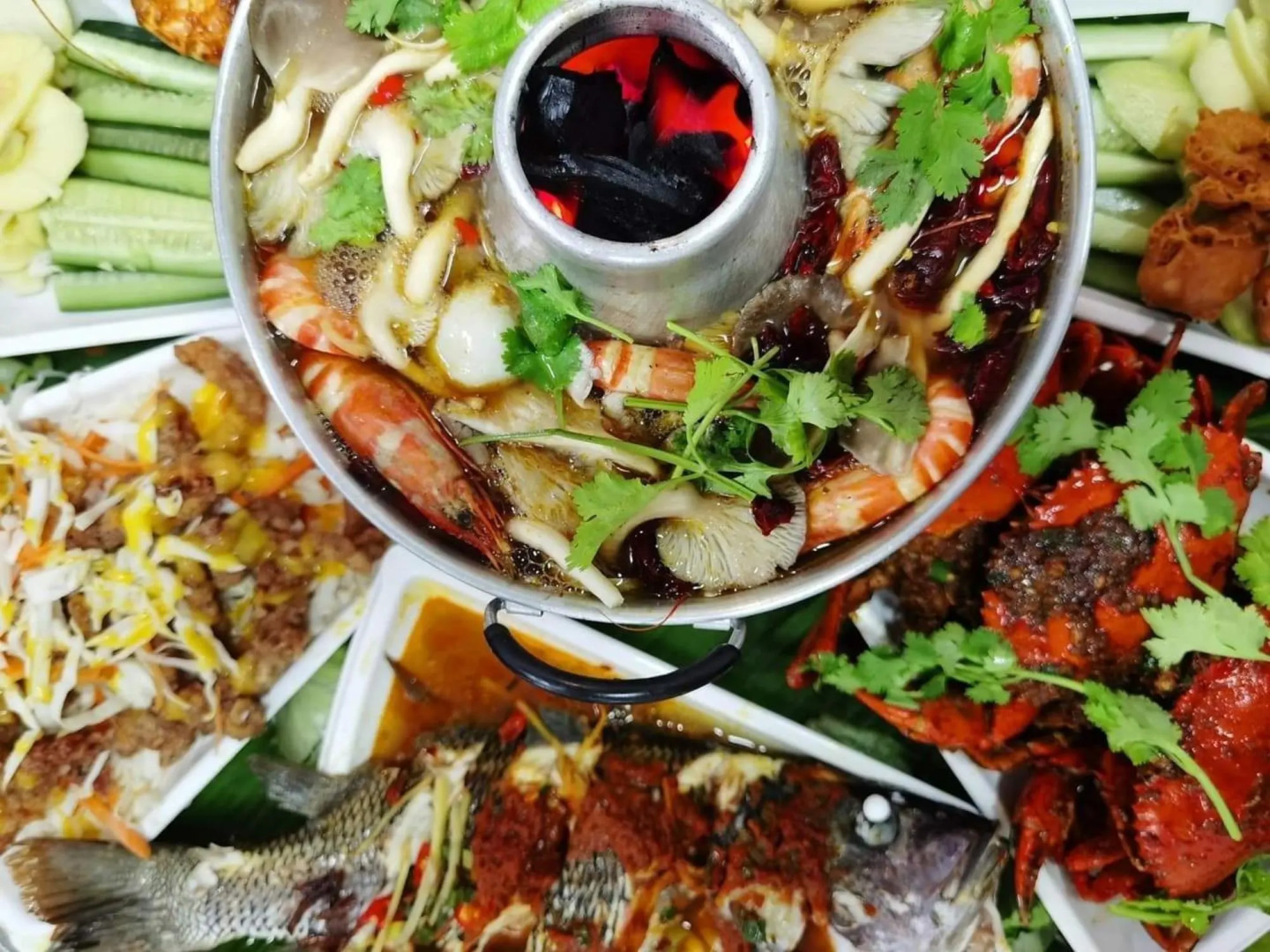 Sea Lion Firefly Concept Hotel