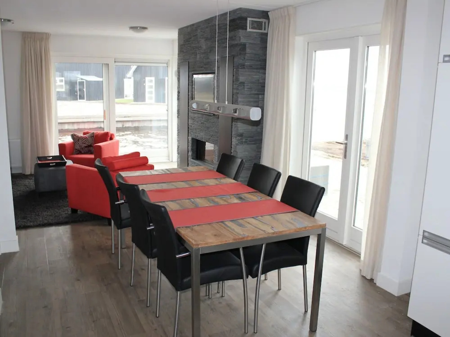 Comfortable Villa With Combi-microwave, Near Terherne