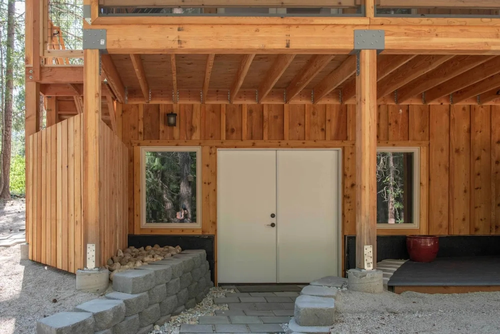 Modern Beaver Valley Cabin w/ Hot Tub & Games!