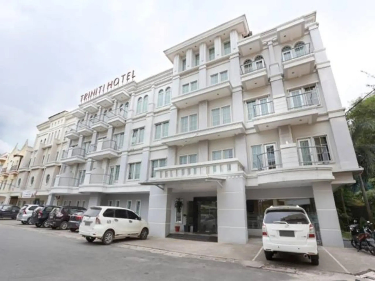 Triniti Hotel Batam