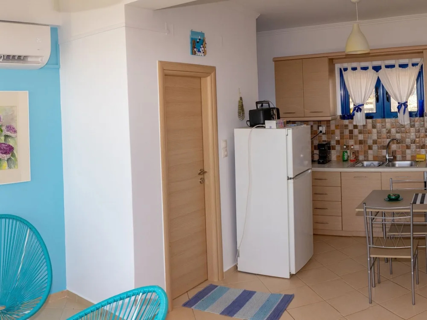 Waterfront Apartment in Central Greece With Swimming Pool