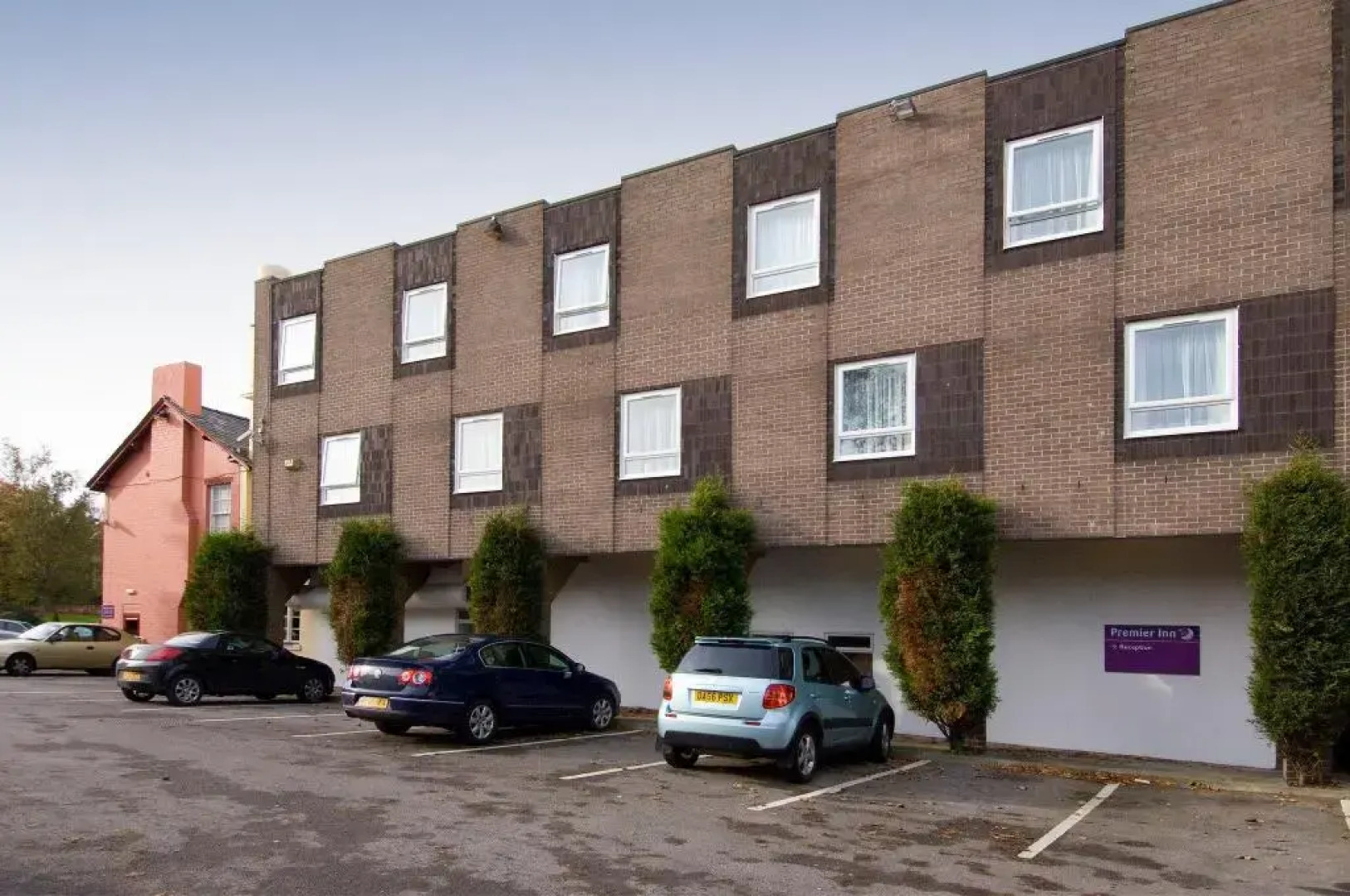 Premier Inn Manchester Altrincham