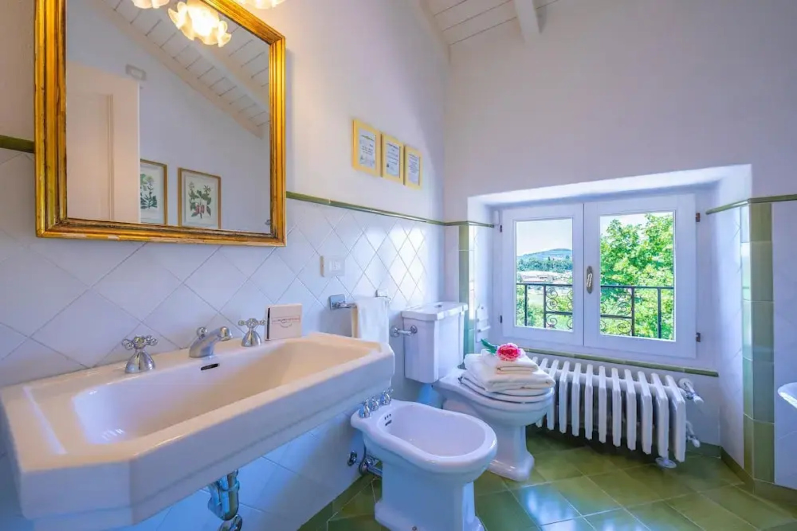 Villa Faccioli Deodara With Shared Pool