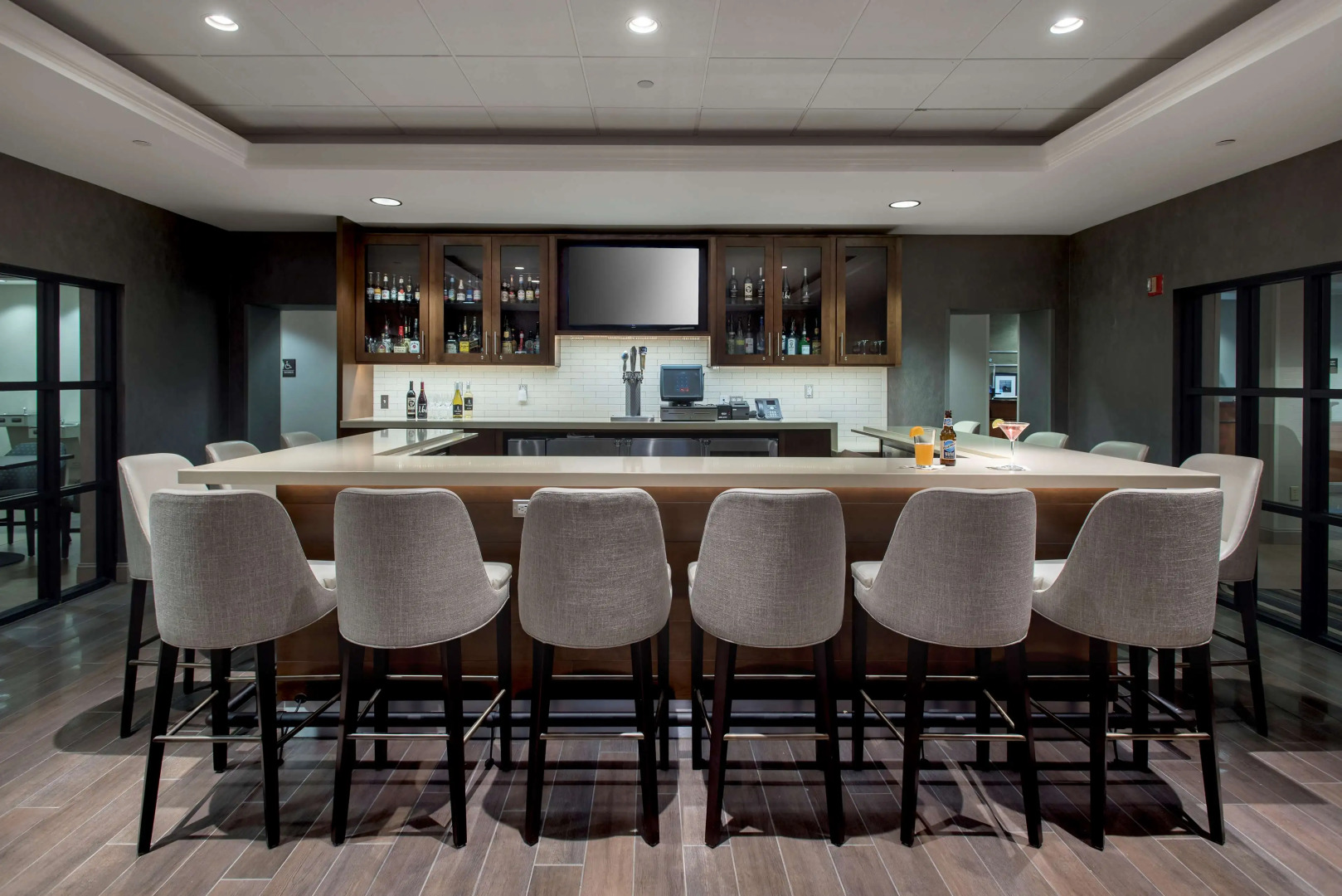 Hampton Inn Boston - Logan Airport