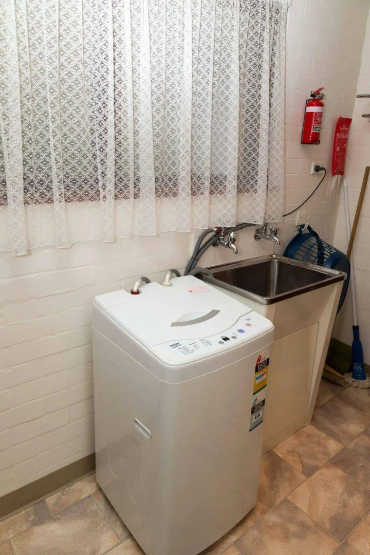 Sandpiper Apartments