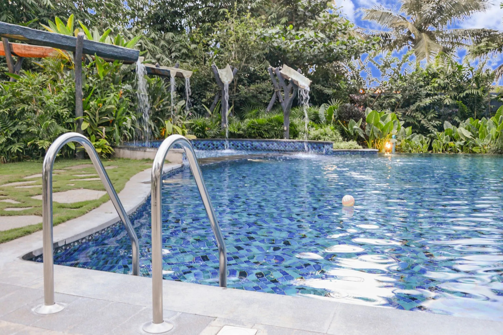 Purple Palms Resort & Spa