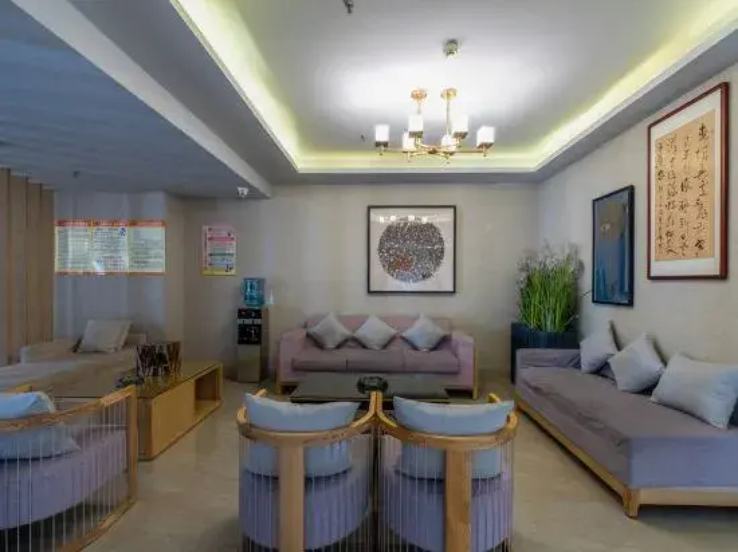 Junhe Hotel
