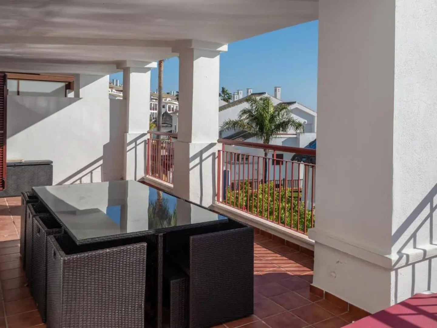 2174-Huge 3 bedrooms with terrace and pool